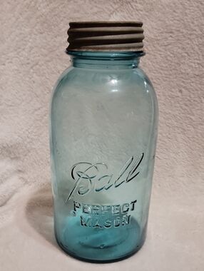 Vintage 1910-1923 Blue Ball Half Gallon Mason Jar
